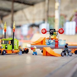 Lego City Stunt Gösteri Kamyonu 60294-Lego Oyuncak